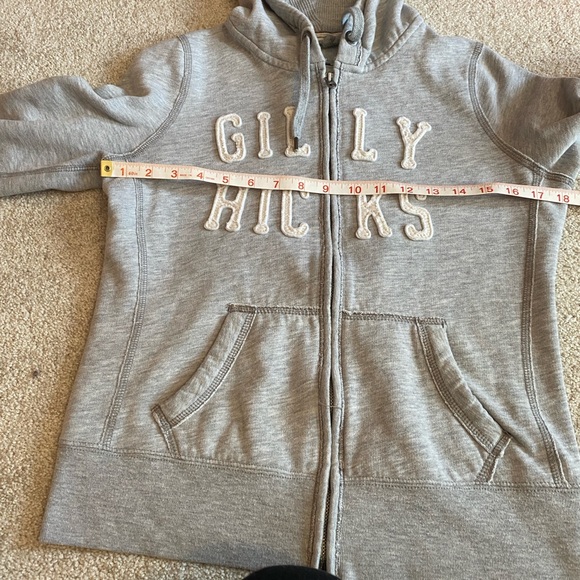 Gilly hicks gray sweatshirt - Picture 4 of 10